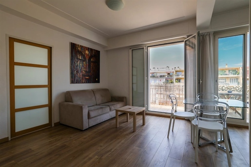 Nice Liberation Apartment One Bedroom Terrace