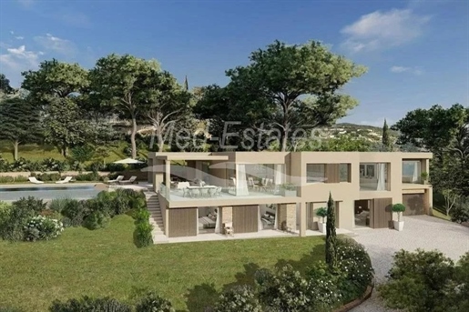 Newly built villa in private domaine - great sea views
