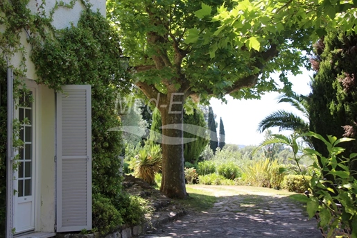Grasse- Valbonne: Exceptional estate with panoramic views