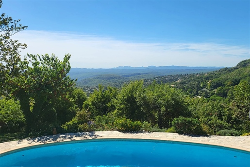 Til salg Vence - Charmerende provencalsk villa med spektakulær udsigt