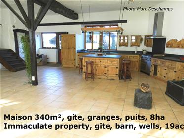 Renovated property including: Large-volume house - 280sqm habitable, 3 bedroom cottage, barns, 