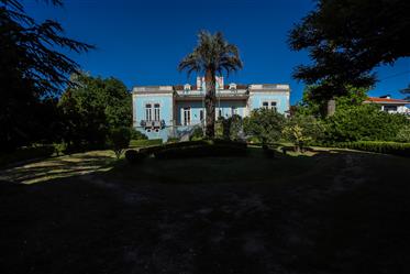 Villa Carlota - Palacete Senhorial Sec Xx - Habitado