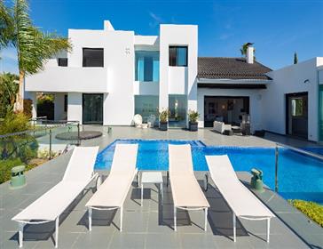 Villa di 720 m2  in vendita. Benahavis Marbella