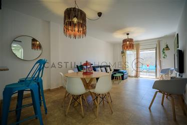 Beachfront apartment with large terrace and completely renovated