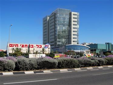 Bon marché!!!, Nouveaux bureaux à vendre, 187 m² à 451 m², à Rishon Lezion