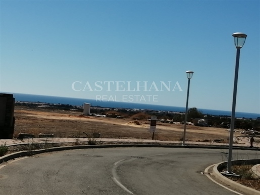 Land for housing construction, Monte Rei Golf, Algarve