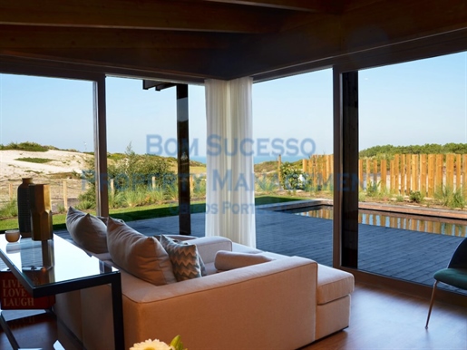 Ocean and Golf 3 bed twin villa golf Atlantic views, close to Bom Sucesso beach and Obidos Lagoon