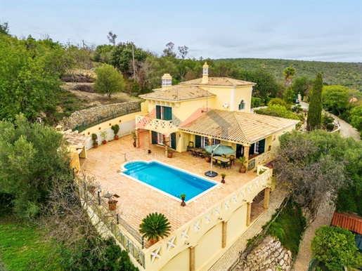 4 bedroom villa with pool, garage and sea view - Boliqueime