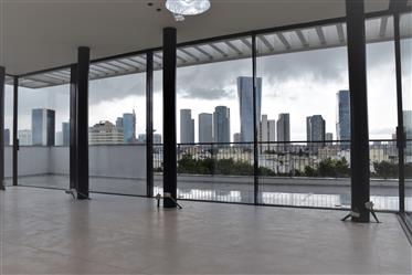 Luxury Penthouse In Center Of Tel Aviv