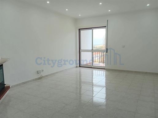 Renovated 3+1 bedroom duplex flat with barbecue and garage