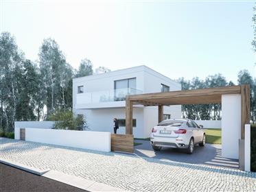 Maisons Modernes situées dans un bel espace vert à vendre sur la Côte d’argent du Portugal – Paradis
