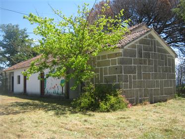 House in Portugal,primary school for sale