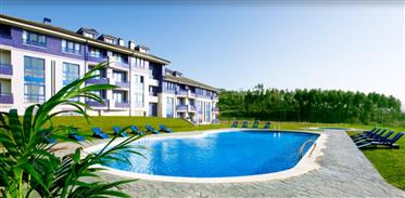 Gran apartamento con piscina en la costa de España