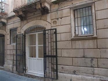 Lovely house from the Xvii e in the heart of Ortigia
